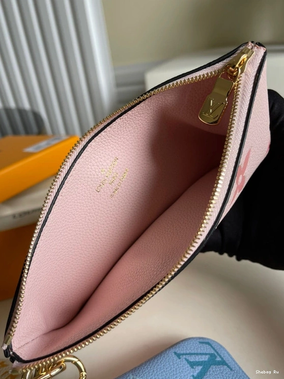 LOUIS POUCH NTRIO VUITTON 0806